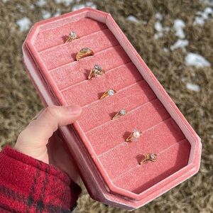 7 Vintage to Modern Gold Rings